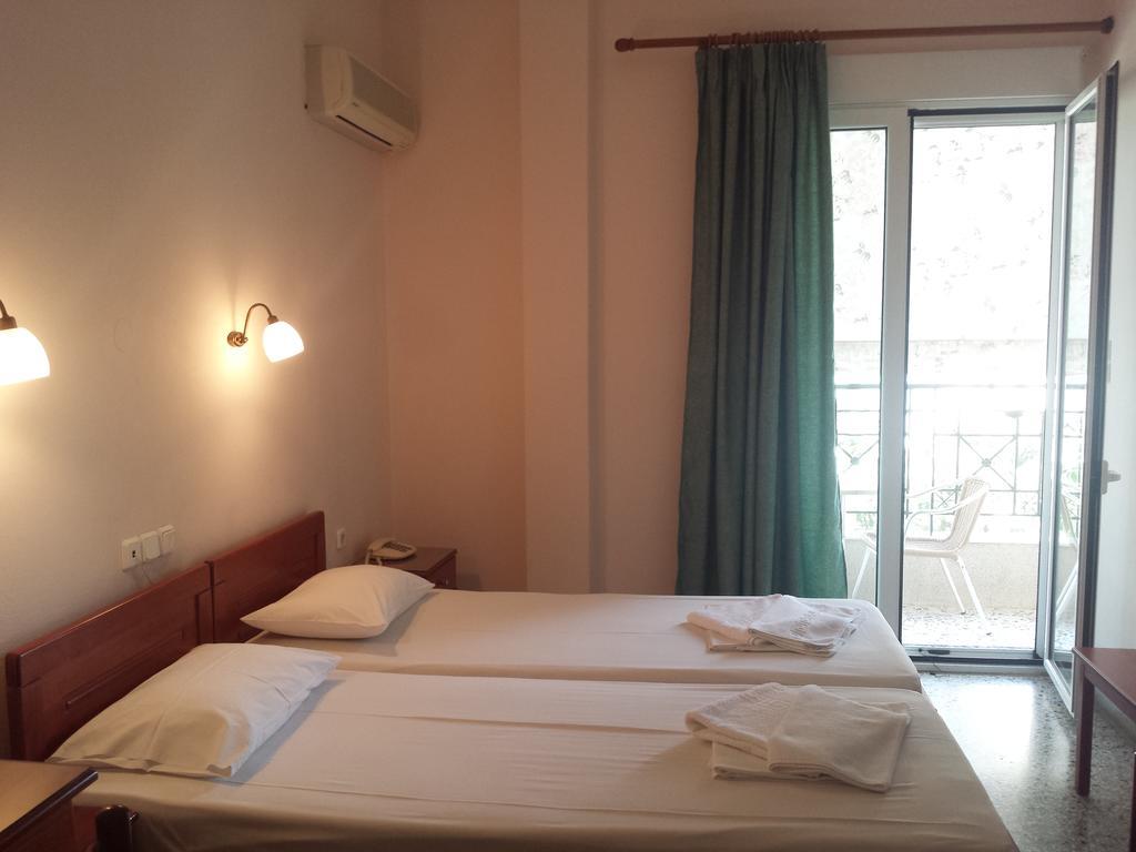 Dimitra Hotel Loutra Edipsou  Eksteriør billede